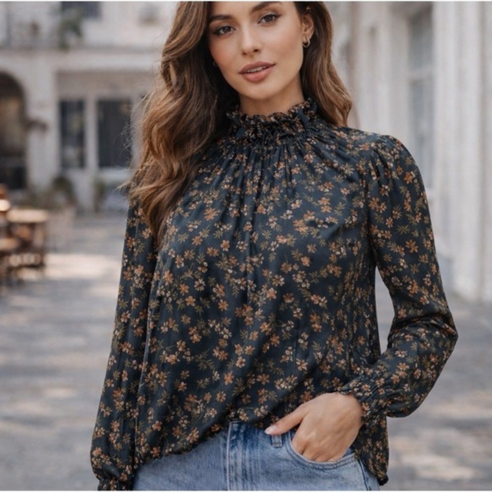 Doe & Rae Floral Mock Neck Blouse | Women's S | NWOT | Flirty Romantic